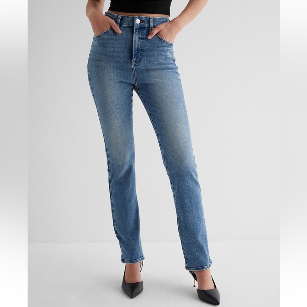 Express Super High Waisted Medium Wash FlexX '90s Slim Jeans